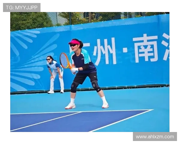 上海网球队灵活性变革引发热议助力网球运动新发展