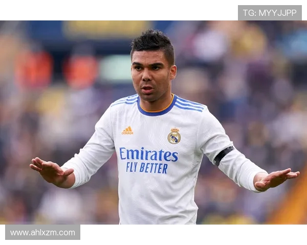 卡塞米罗的足球之路:从巴西小将到世界级中场巨星的成长历程 卡塞米罗的足球之路:从巴西小将到世界级中场巨星的成长历程